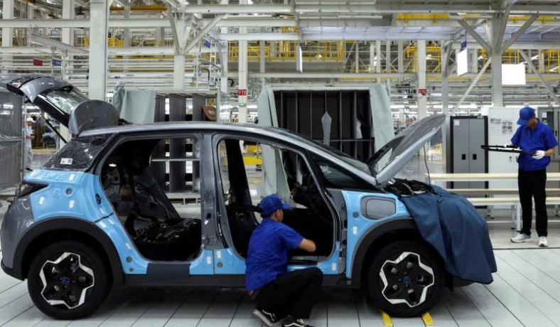 AS Larang Ada Teknologi China dan Rusia dalam Mobil Pintar